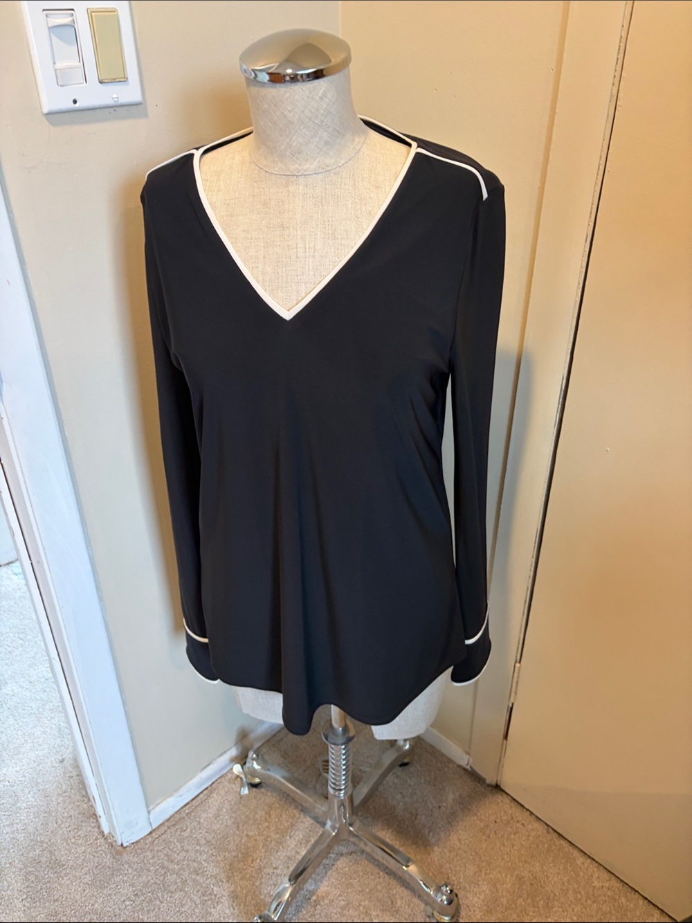 Women’s Black V-Neck Long Sleeve Top with White Trim